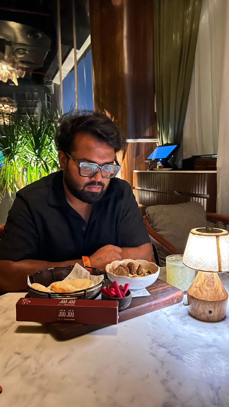 Food Influencer and Blogger Mohit foodie hr26 HungerHoo 41 768x1365