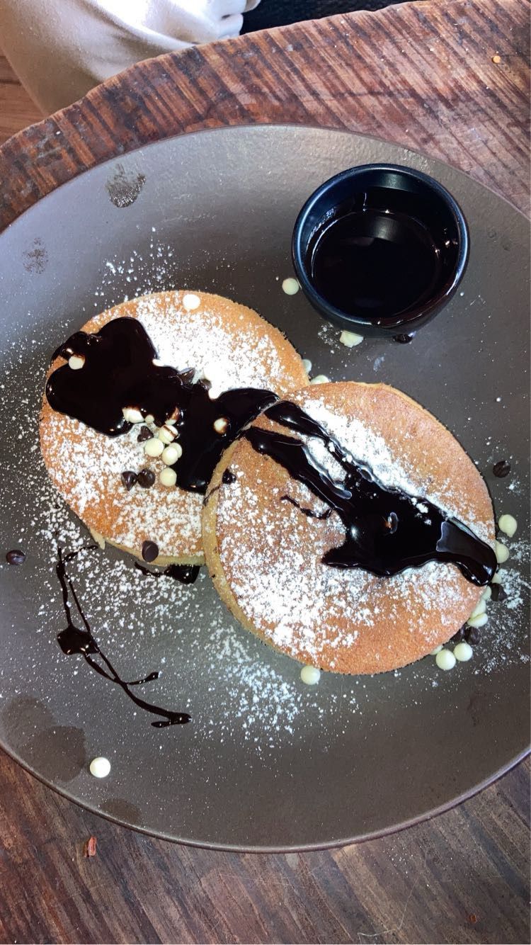 Food Influencer and Blogger Ritika Bites with Rits HungerHoo 4