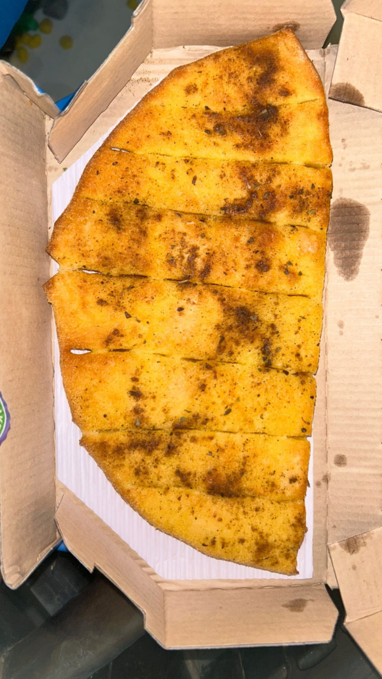 978394FC 8465 4DC5 9866 D4D66D8E5179 768x1365