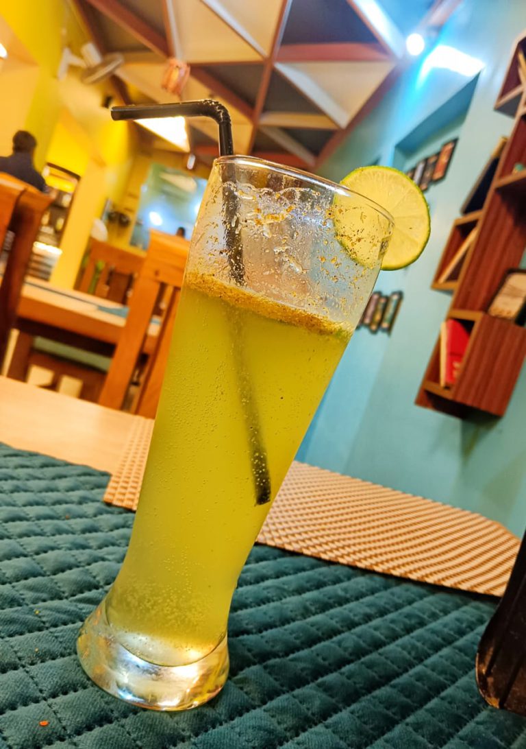 Food Influencer and Blogger Shree Dutta shreeschirps HungerHoo 3 768x1092