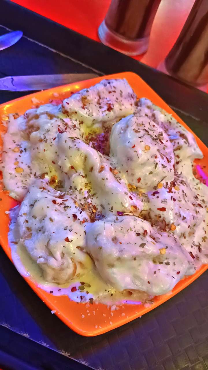 Food Influencer and Blogger Siddhi Foodie 2102 HungerHoo 3 1