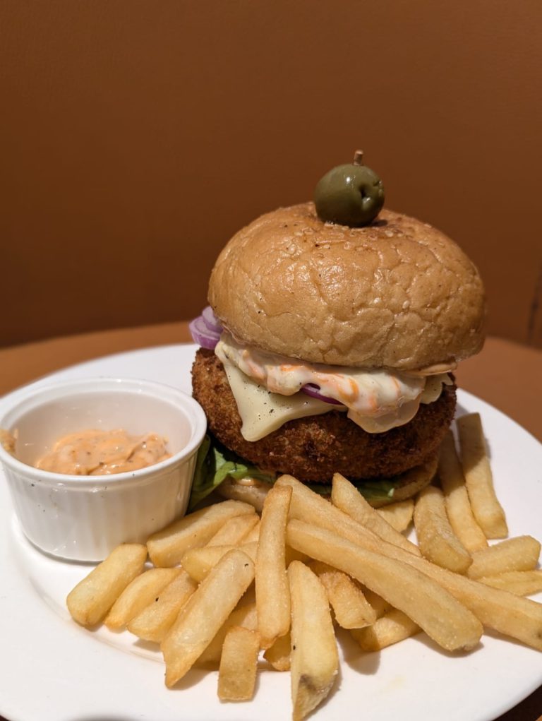 inbound2082921548863368050 768x1021