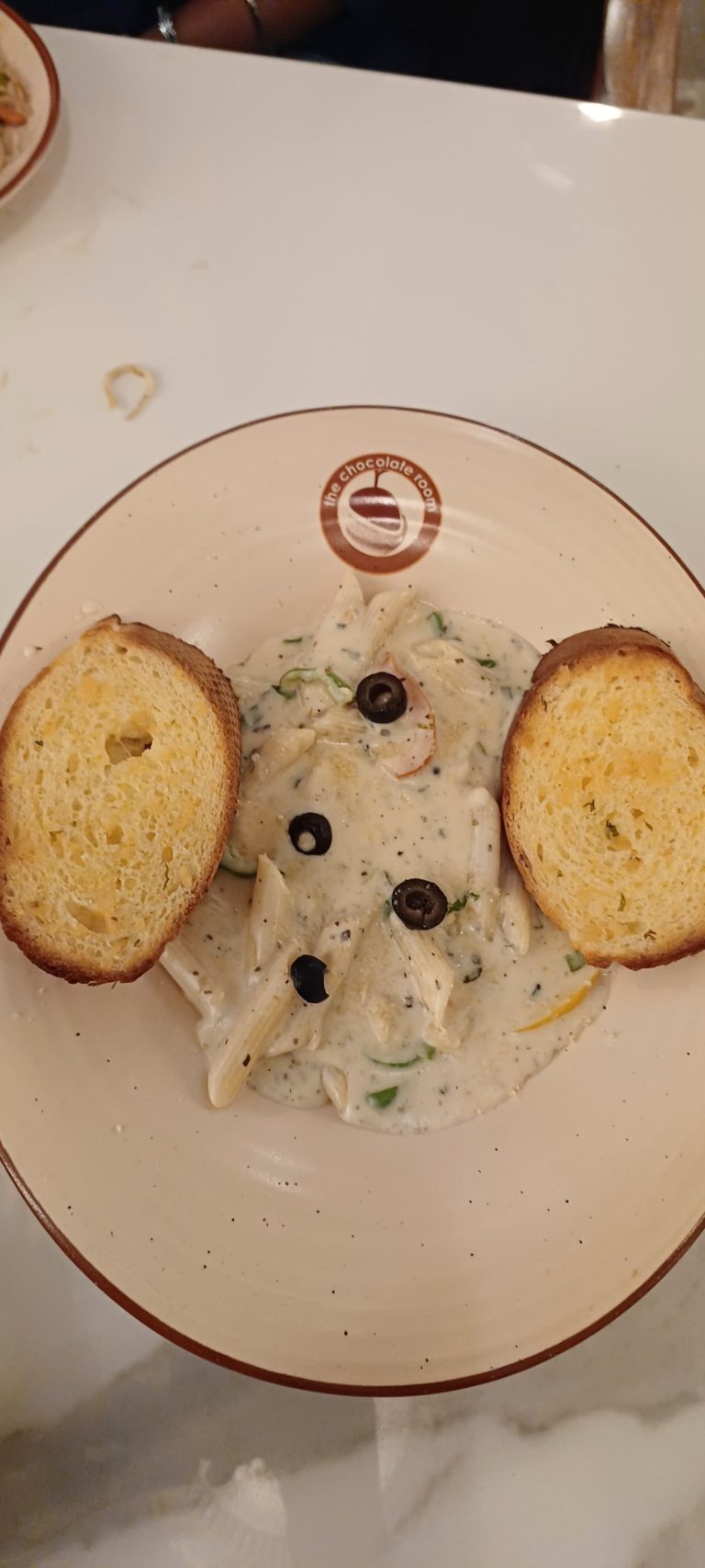 inbound2322318027106457267 768x1707