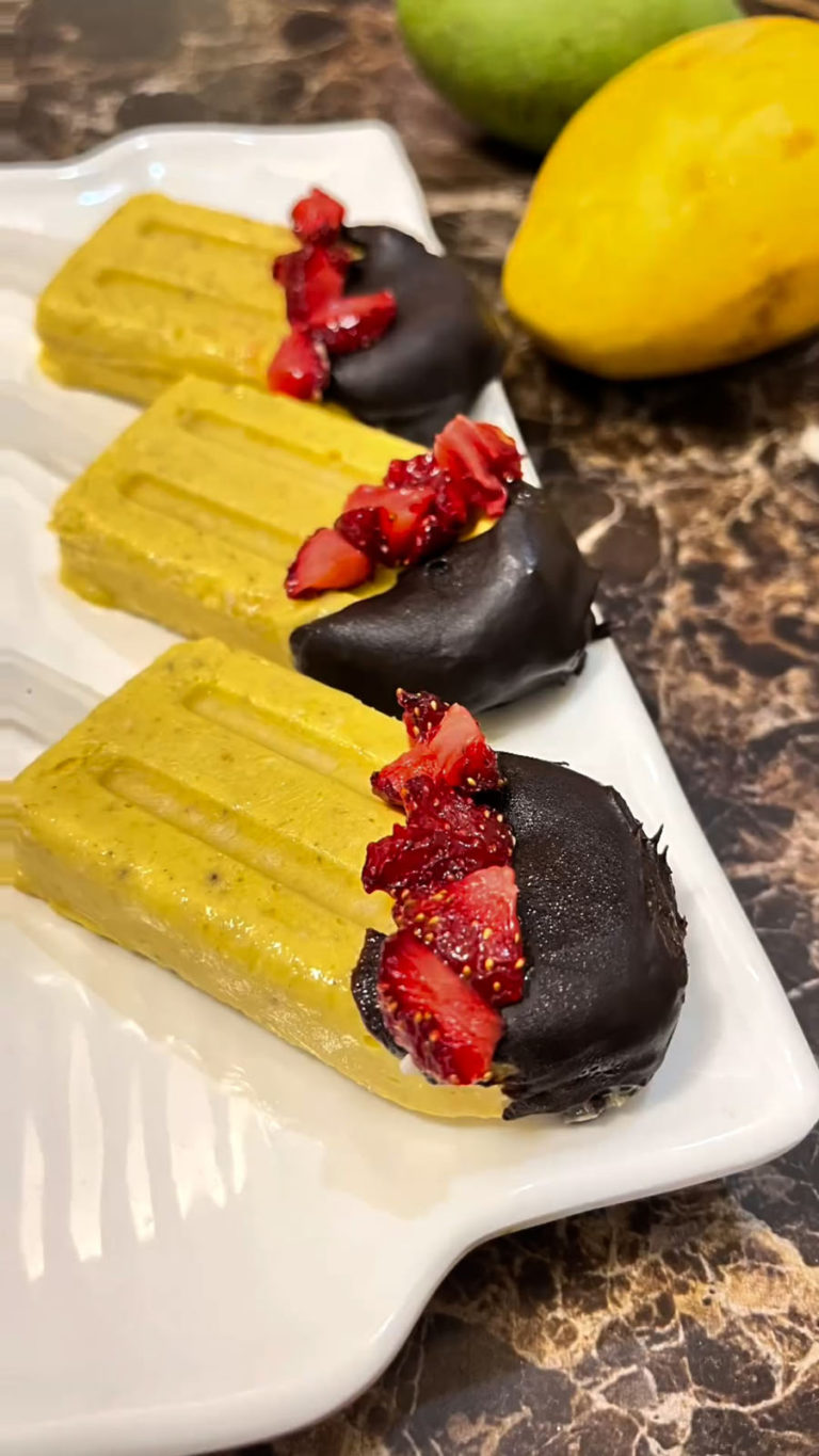 Food Influencer and Blogger Bandana Nutritjournal HungerHoo 5 768x1365