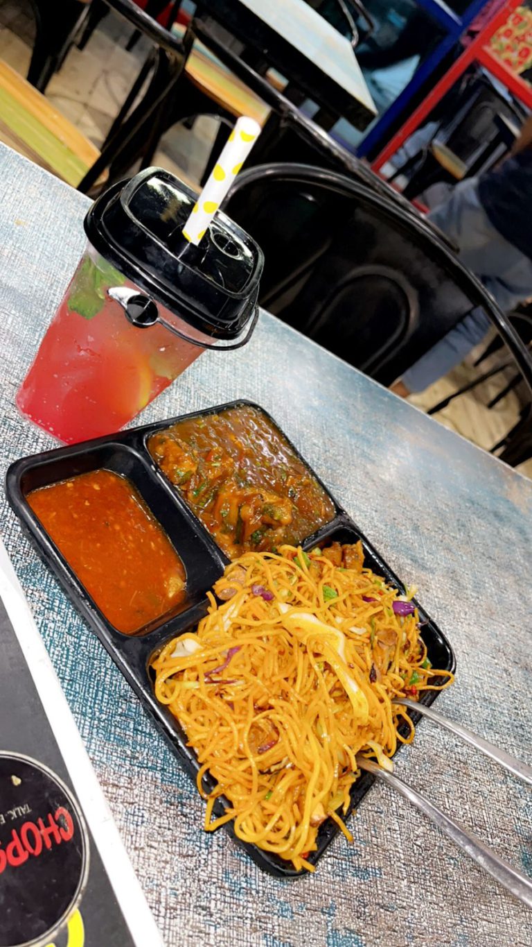 Food Influencer and Blogger Vanshika The Curvy Foddie HungerHoo 5 768x1365