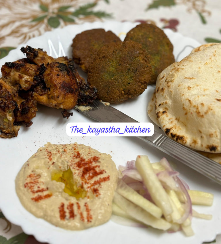 Food Influencer and Blogger Srishti The Kayastha Kitchen HungerHoo 4 768x848